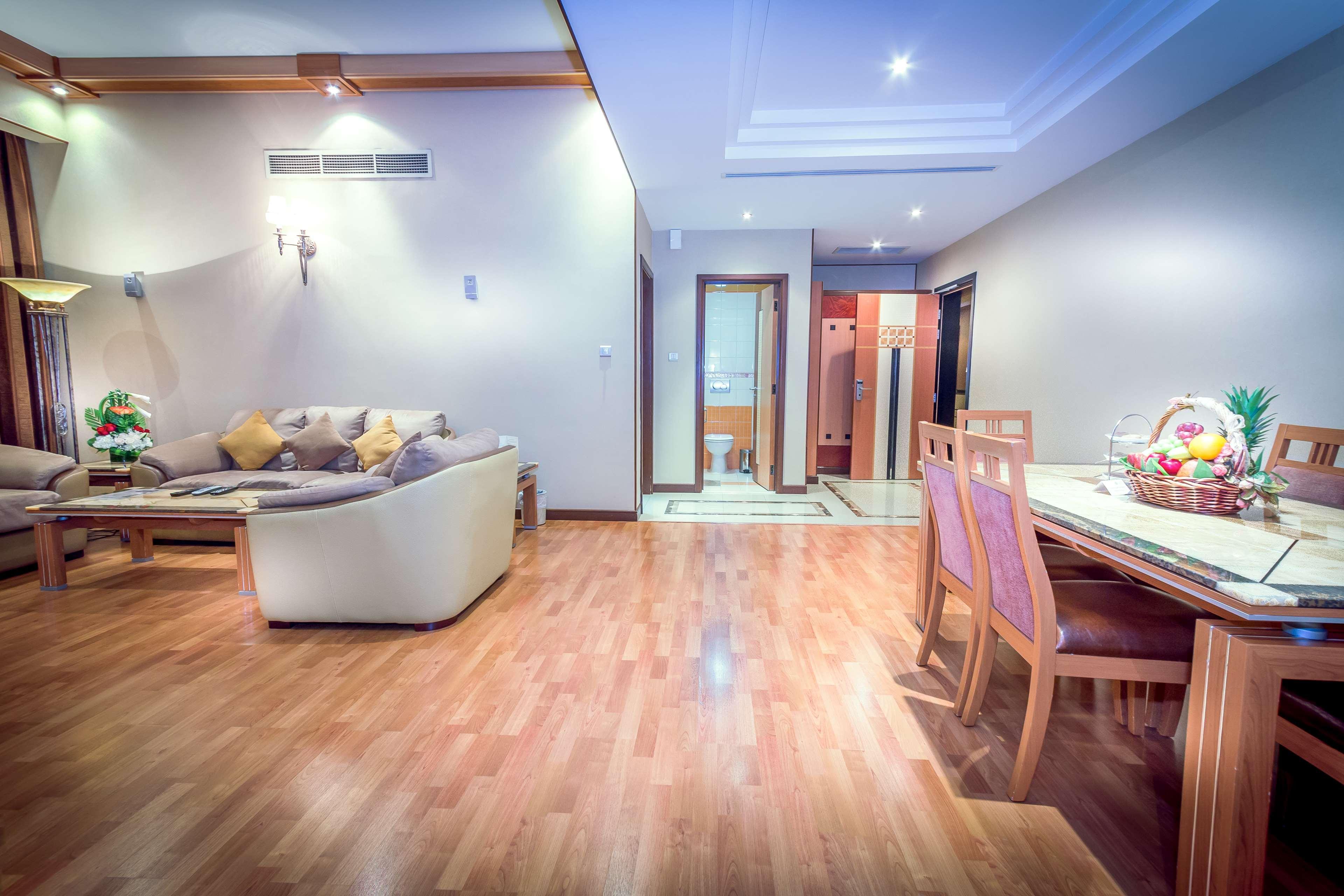 City Center Hotel Манама Экстерьер фото